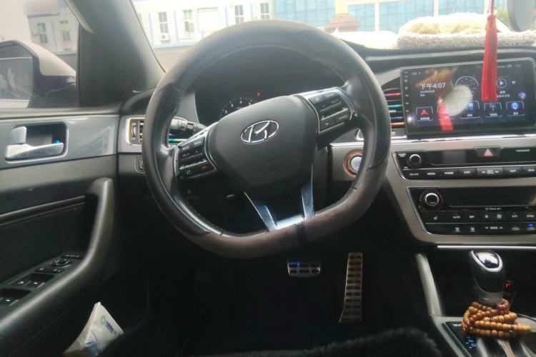 Used Hyundai Sonata 2015 1.6T GLS Smart Model Steering Wheel