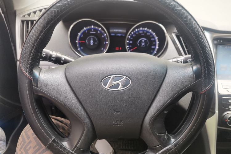Used Hyundai Sonata 2015 Classic 2.0L Automatic Leading Edition Steering Wheel
