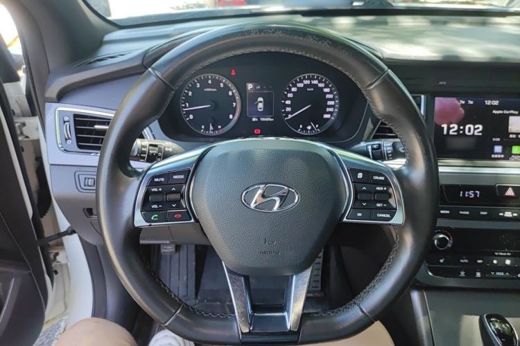 Used Hyundai Sonata 2015 1.6T GLS Smart Model Steering Wheel