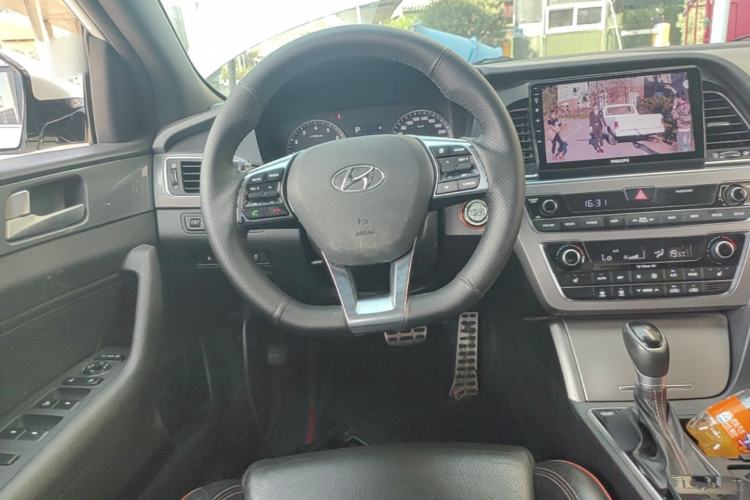 Used Hyundai Sonata 2015 1.6T GLS Smart Model Steering Wheel