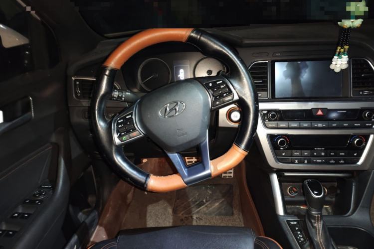Used Hyundai Sonata 2015 1.6T GLX Advanced Model Steering Wheel