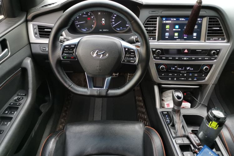 Used Hyundai Sonata 2015 1.6T GLX Advanced Model Steering Wheel