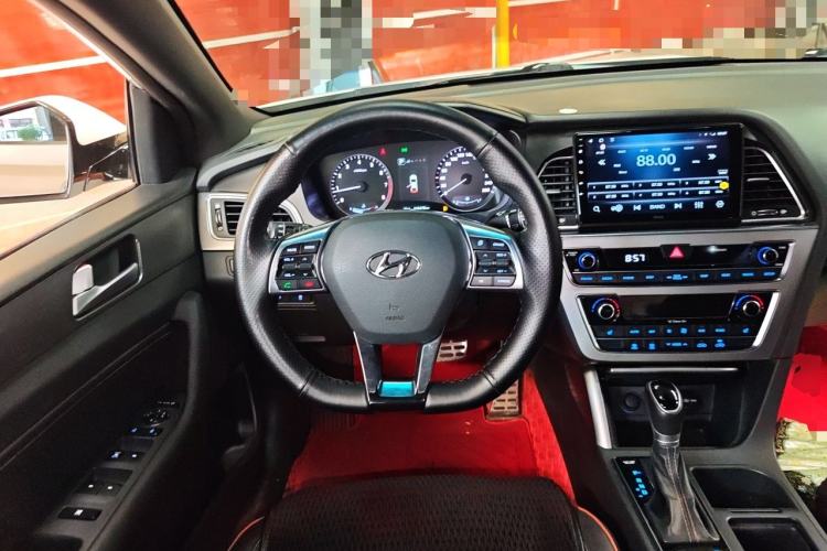 Used Hyundai Sonata 2015 1.6T DLX Prestige Model Steering Wheel