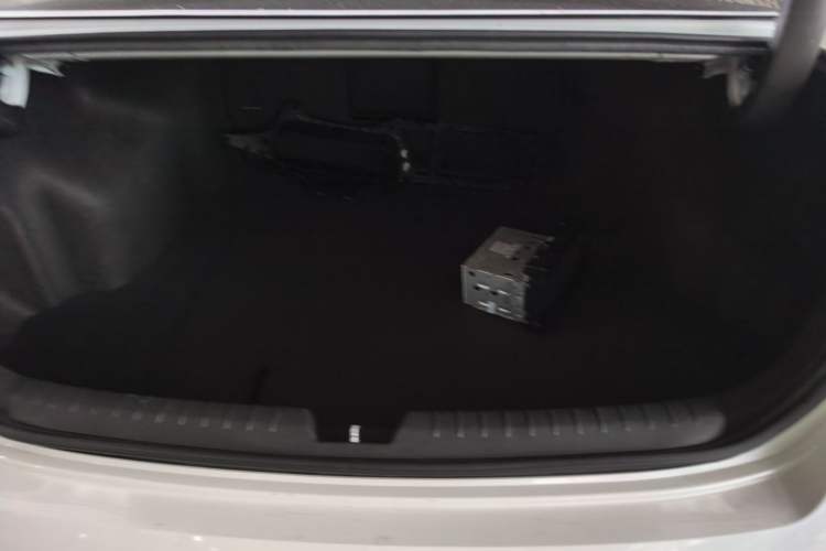 Used Hyundai Sonata 2015 1.6T GLS Smart Model Trunk