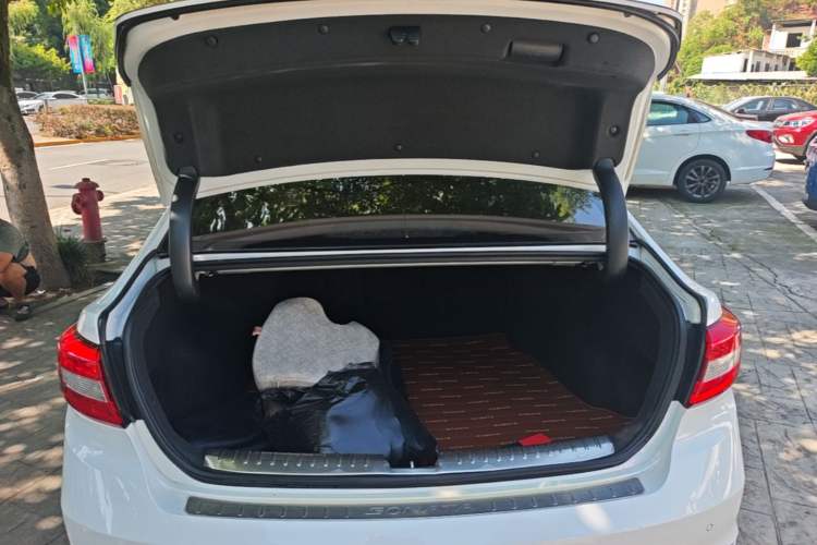 Used Hyundai Sonata 2015 2.4L TOP Flagship Edition Trunk