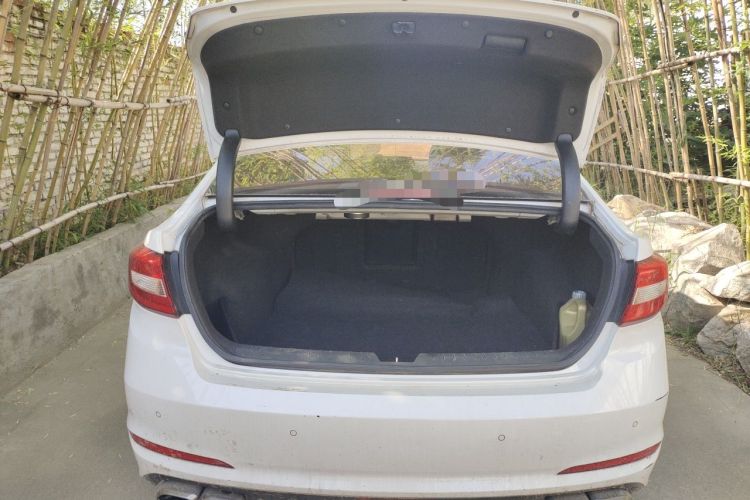 Used Hyundai Sonata 2015 1.6T GLX Advanced Model Trunk