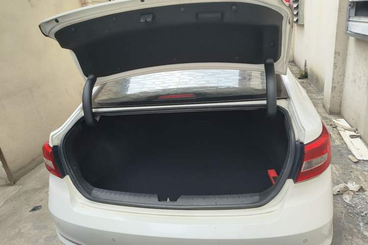 Used Hyundai Sonata 2015 1.6T GLS Smart Model Trunk