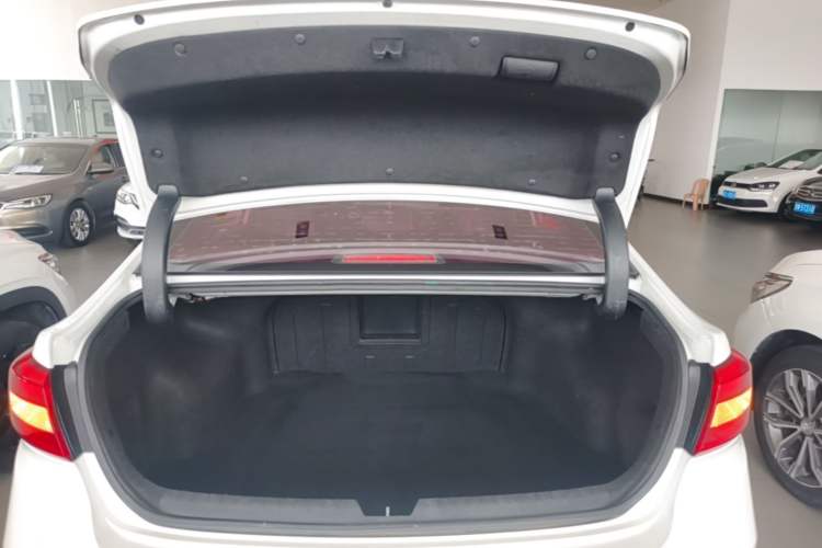 Used Hyundai Sonata 2015 1.6T GLS Smart Model Trunk