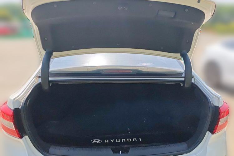 Used Hyundai Sonata 2015 1.6T GLX Advanced Model Trunk