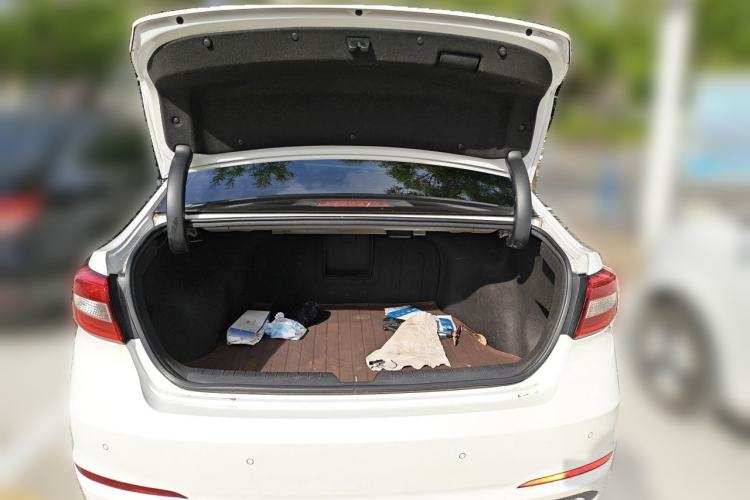 Used Hyundai Sonata 2015 1.6T GS Fashion Edition Trunk