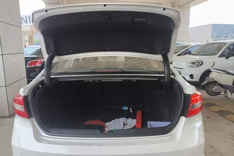 Used Hyundai Sonata 2015 1.6T GLS Smart Model Trunk