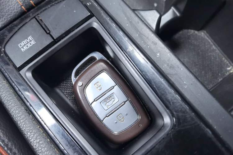 Used Hyundai Sonata 2015 1.6T GLS Smart Model Vehicle Key