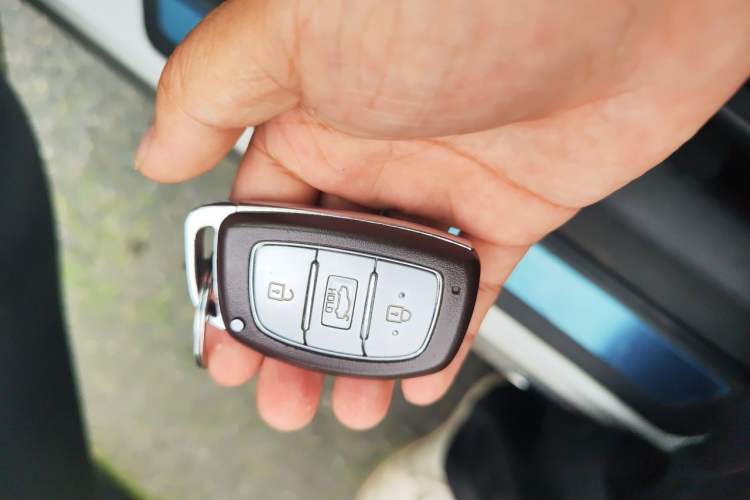 Used Hyundai Sonata 2015 1.6T GX Comfort Model Vehicle Key