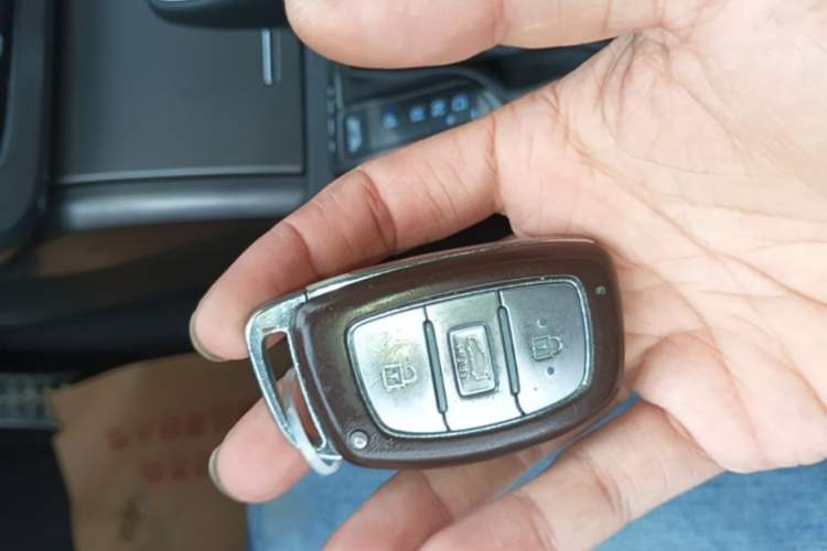 Used Hyundai Sonata 2015 1.6T GLS Smart Model Vehicle Key