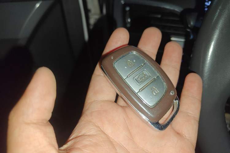 Used Hyundai Sonata 2015 1.6T GLS Smart Model Vehicle Key