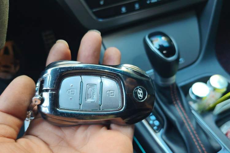 Used Hyundai Sonata 2015 1.6T GLS Smart Model Vehicle Key
