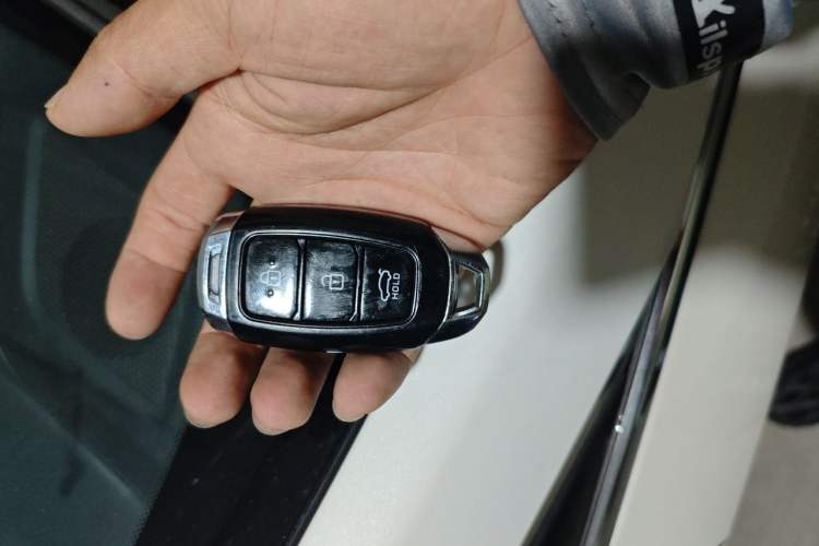 Used Hyundai Sonata 2015 1.6T GLS Smart Model Vehicle Key