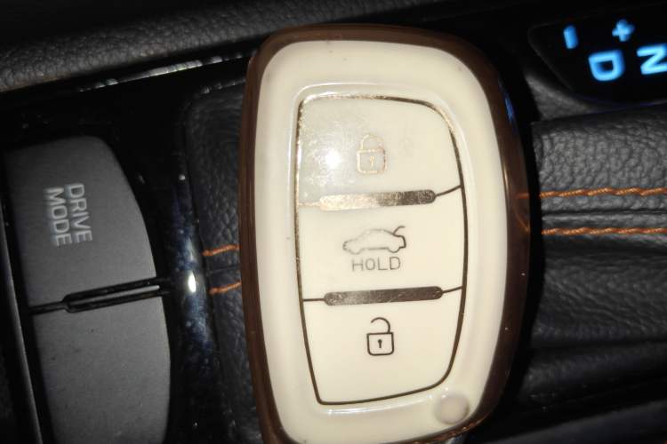 Used Hyundai Sonata 2015 1.6T GLS Smart Model Vehicle Key