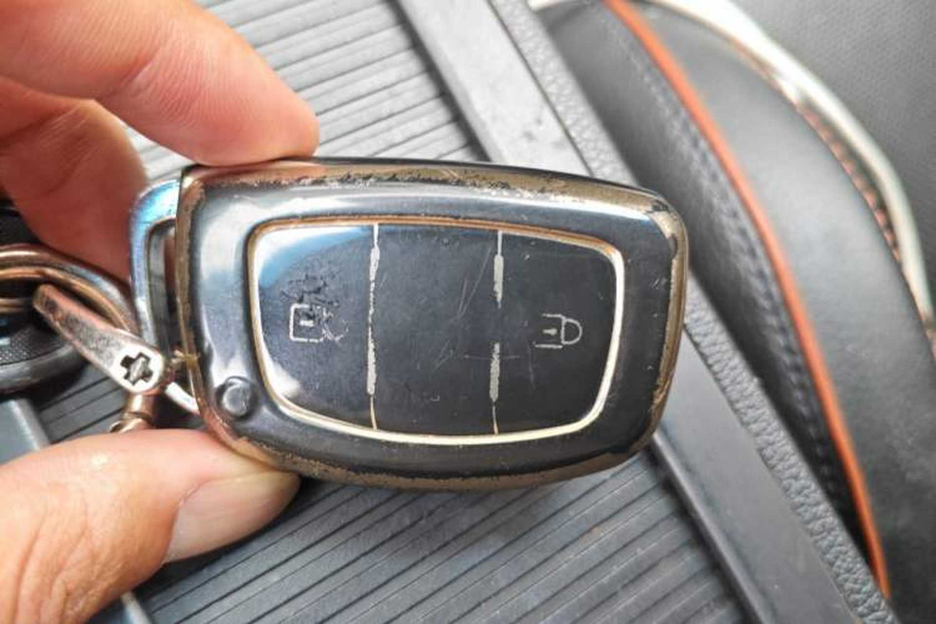 Used Hyundai Sonata 2015 1.6T GLX Advanced Model Vehicle Key