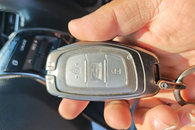 Used Hyundai Sonata 2015 1.6T GLX Advanced Model Vehicle Key