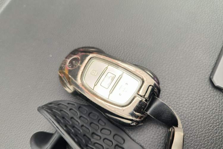 Used Hyundai Sonata 2015 1.6T GLS Smart Model Vehicle Key