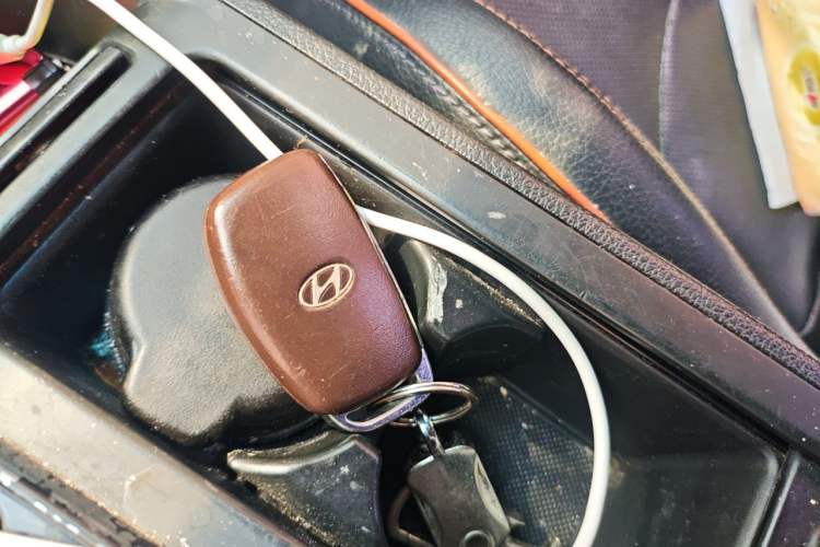 Used Hyundai Sonata 2015 1.6T DLX Prestige Model Vehicle Key