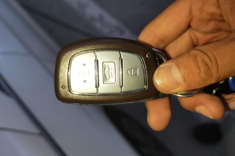 Used Hyundai Sonata 2015 1.6T GLS Smart Model Vehicle Key