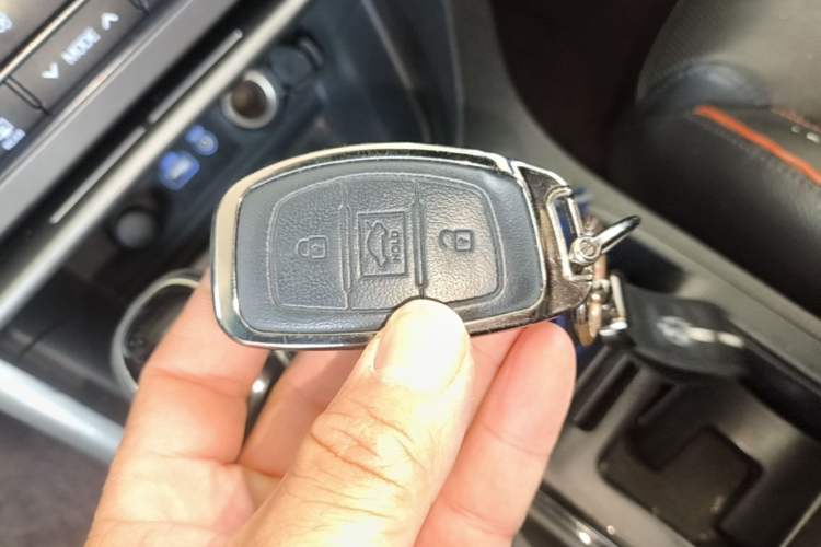 Used Hyundai Sonata 2015 1.6T GLS Smart Model Vehicle Key