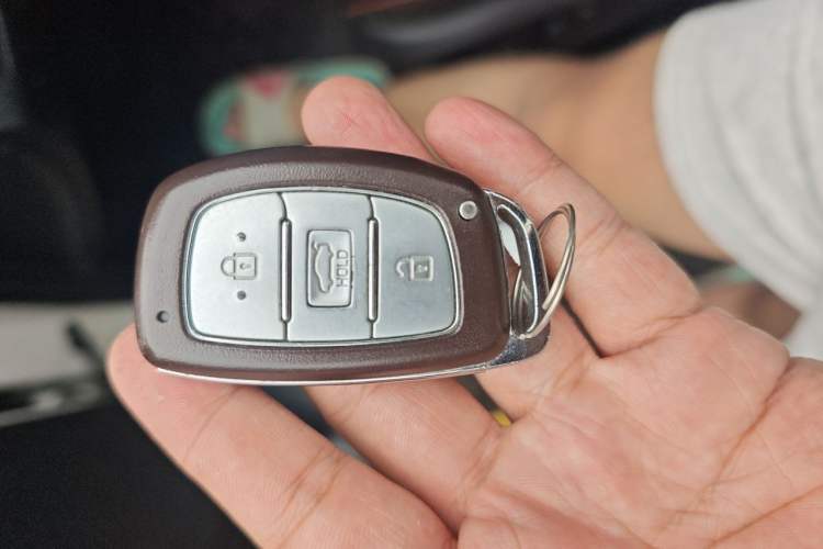 Used Hyundai Sonata 2015 1.6T GLS Smart Model Vehicle Key