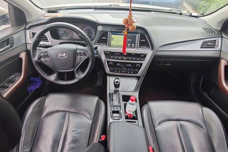 Used Hyundai Sonata 2015 2.4L TOP Flagship Edition Center Console