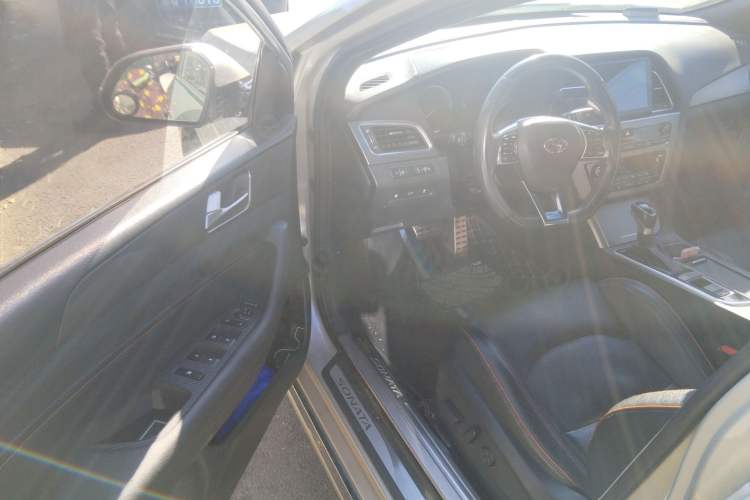 Used Hyundai Sonata 2015 1.6T GLX Advanced Model Driver Seat