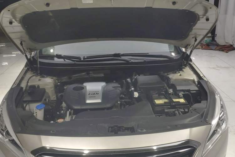Used Hyundai Sonata 2015 1.6T GLS Smart Model Engine Bay