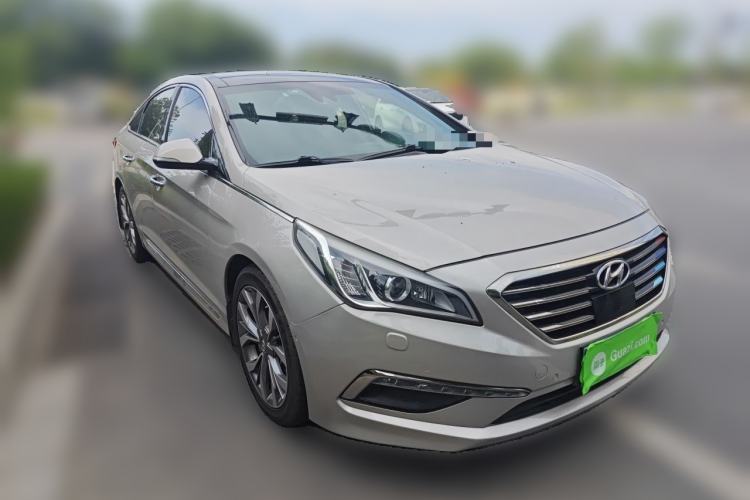 Used Hyundai Sonata 2015 2.4L TOP Flagship Edition Front Right 45 Deg