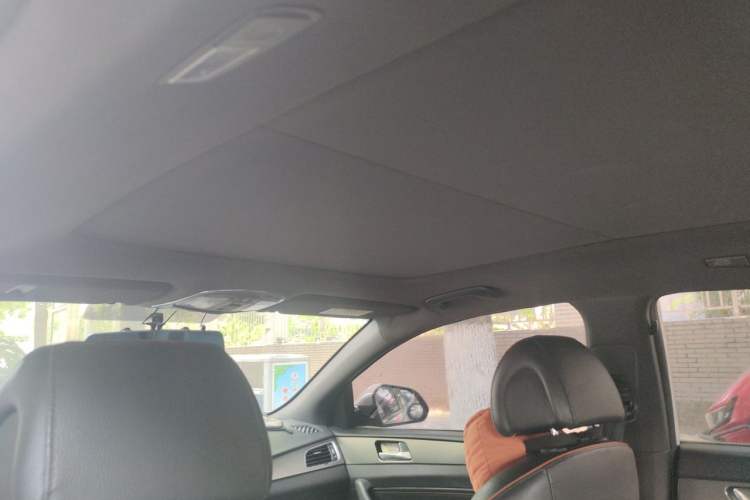 Used Hyundai Sonata 2015 1.6T GLX Advanced Model Headliner