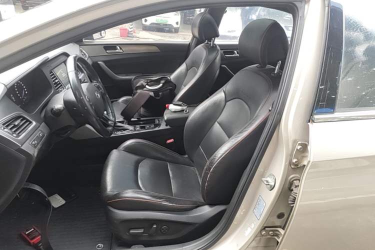 Used Hyundai Sonata 2015 1.6T GLX Advanced Model Left Front Seat