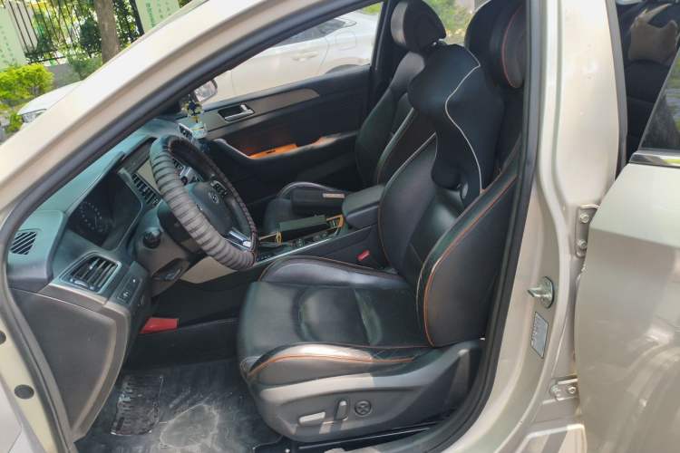 Used Hyundai Sonata 2015 1.6T DLX Prestige Model Left Front Seat