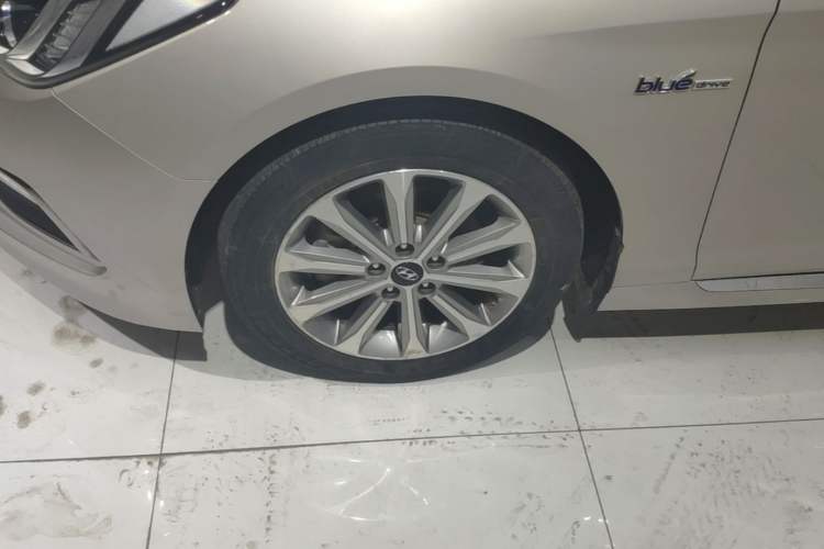 Used Hyundai Sonata 2015 1.6T GLS Smart Model Left Front Wheel Hub