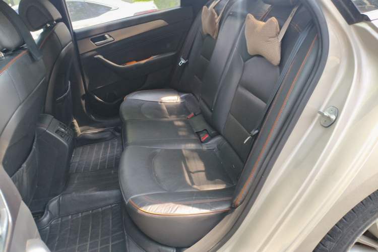 Used Hyundai Sonata 2015 1.6T DLX Prestige Model Left Rear Seat