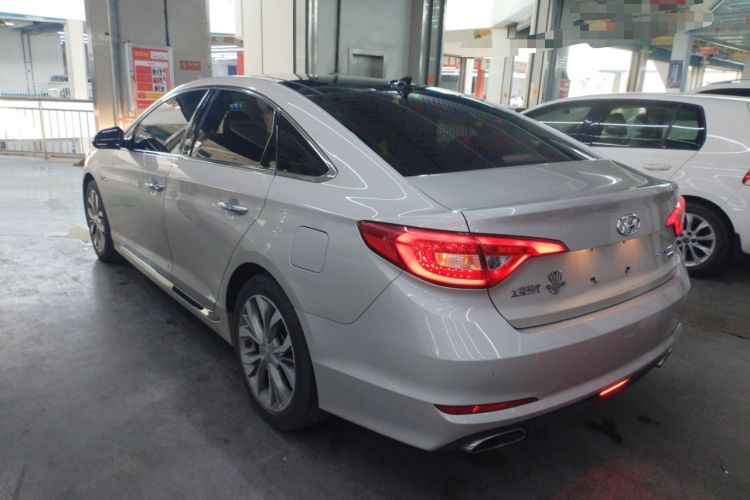 Used Hyundai Sonata 2015 1.6T GLX Advanced Model Rear Left 45 Deg