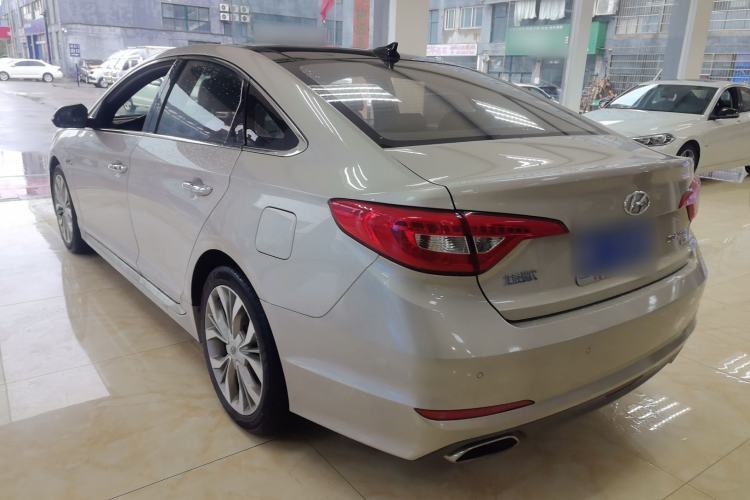 Used Hyundai Sonata 2015 1.6T DLX Prestige Model Rear Left 45 Deg