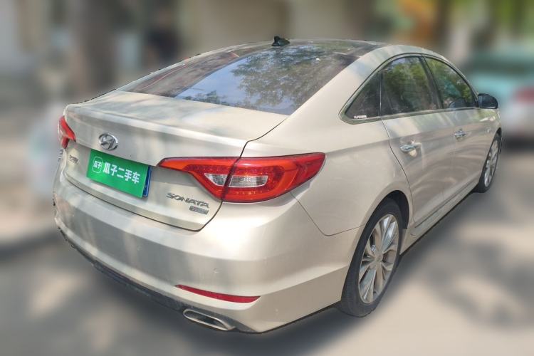 Used Hyundai Sonata 2015 1.6T DLX Prestige Model Rear Right 45 Deg