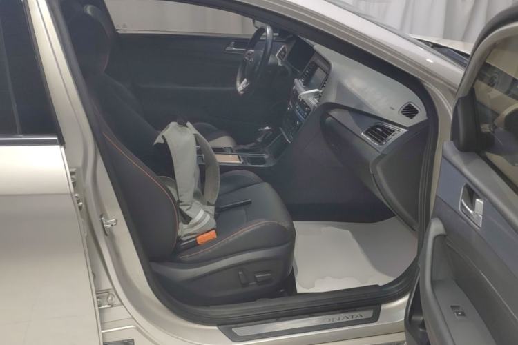 Used Hyundai Sonata 2015 1.6T GLS Smart Model Right Front Seat