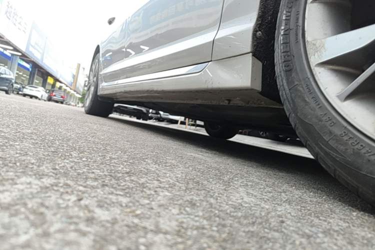 Used Hyundai Sonata 2015 1.6T GLX Advanced Model Right Side Sill