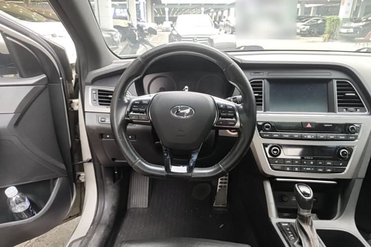 Used Hyundai Sonata 2015 1.6T GLX Advanced Model Steering Wheel