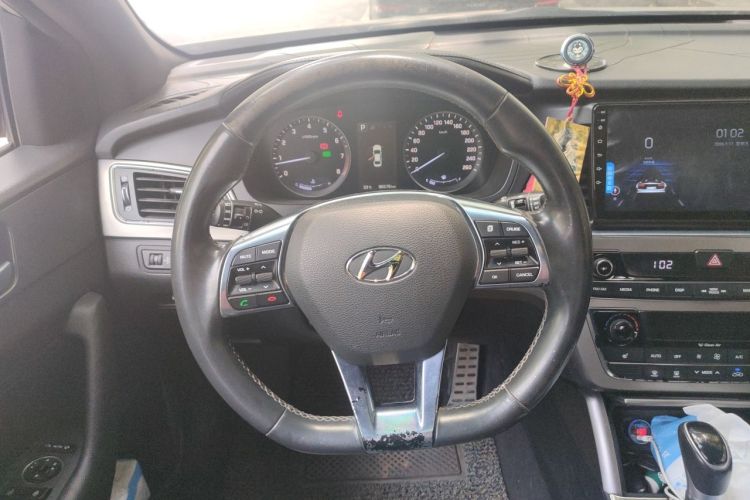 Used Hyundai Sonata 2015 1.6T GLX Advanced Model Steering Wheel
