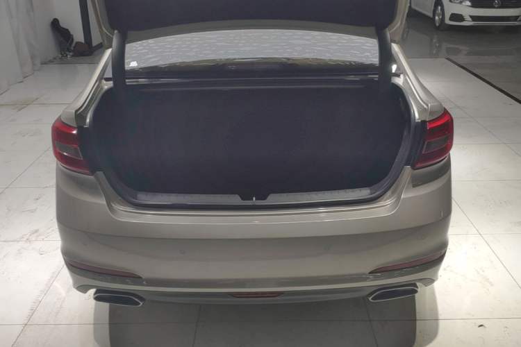 Used Hyundai Sonata 2015 1.6T GLS Smart Model Trunk