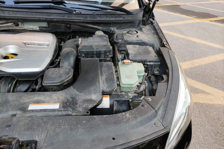 Used Hyundai Sonata 2016 2.0L Hybrid HE Smart Version Engine Bay Left