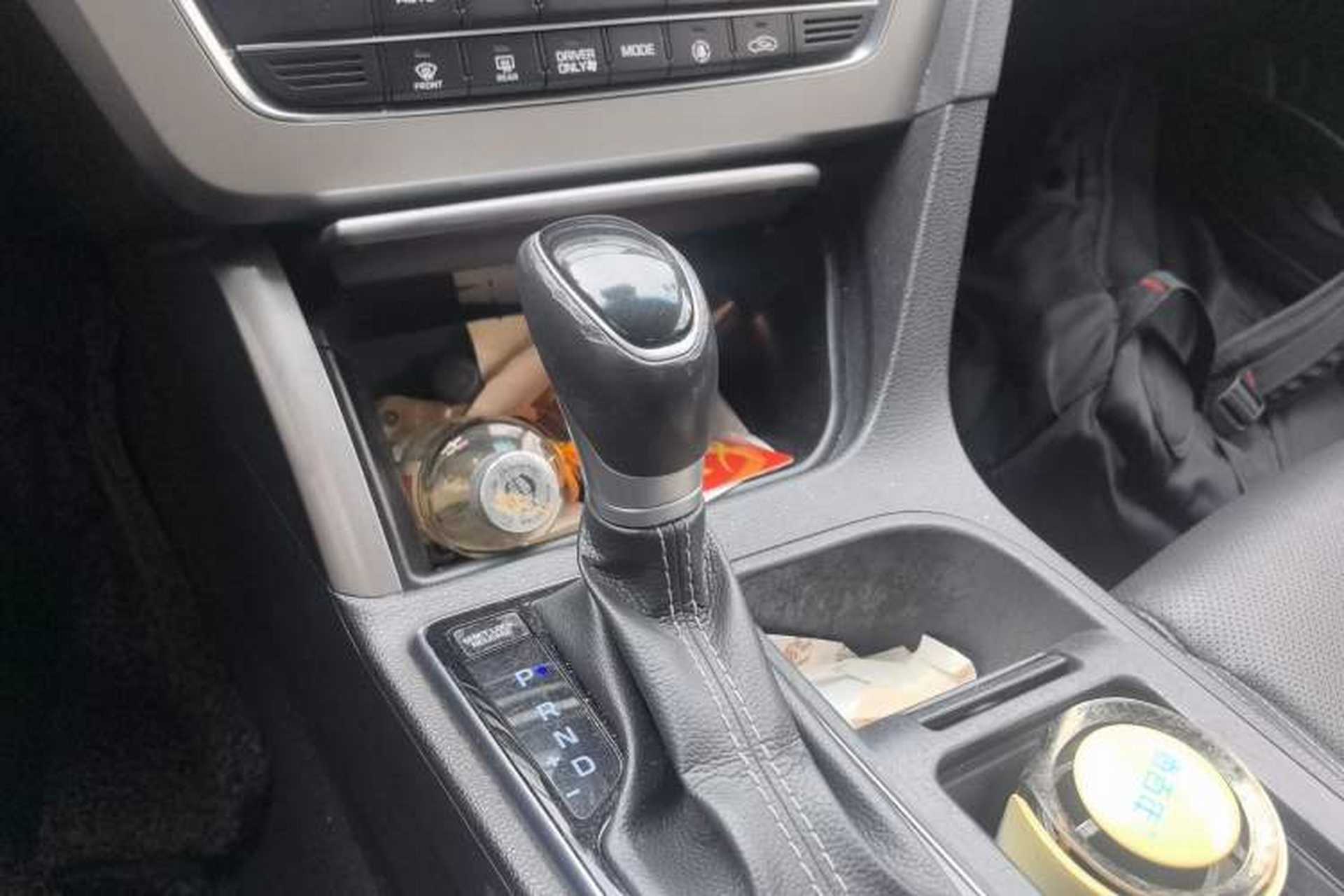 Used Hyundai Sonata 2016 2.0L Hybrid HE Smart Version Gear Lever
