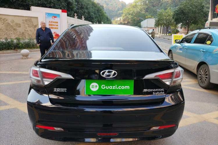 Used Hyundai Sonata 2016 2.0L Hybrid HE Smart Version Rear