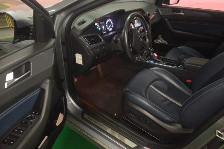 Used Hyundai Sonata 2016 2.0L Hybrid HS Leading Edition Driver Seat